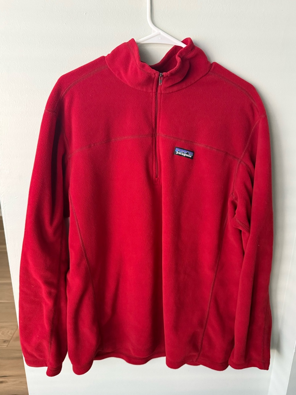 Men’s PatagoniaLightweight Fleece Zip Up